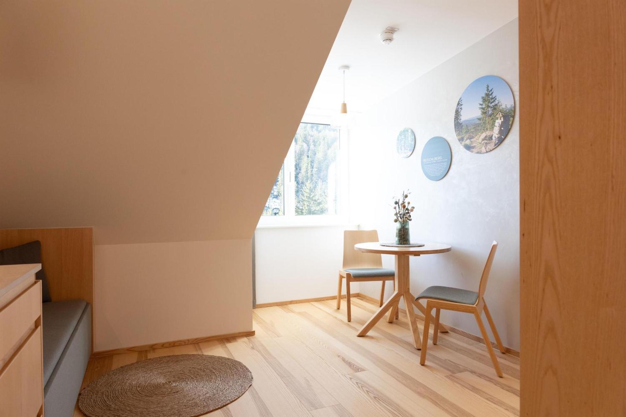 Forsthaus Apartments - Ski + Bike & Hike Клаффер-ам-Гохфихт Екстер'єр фото