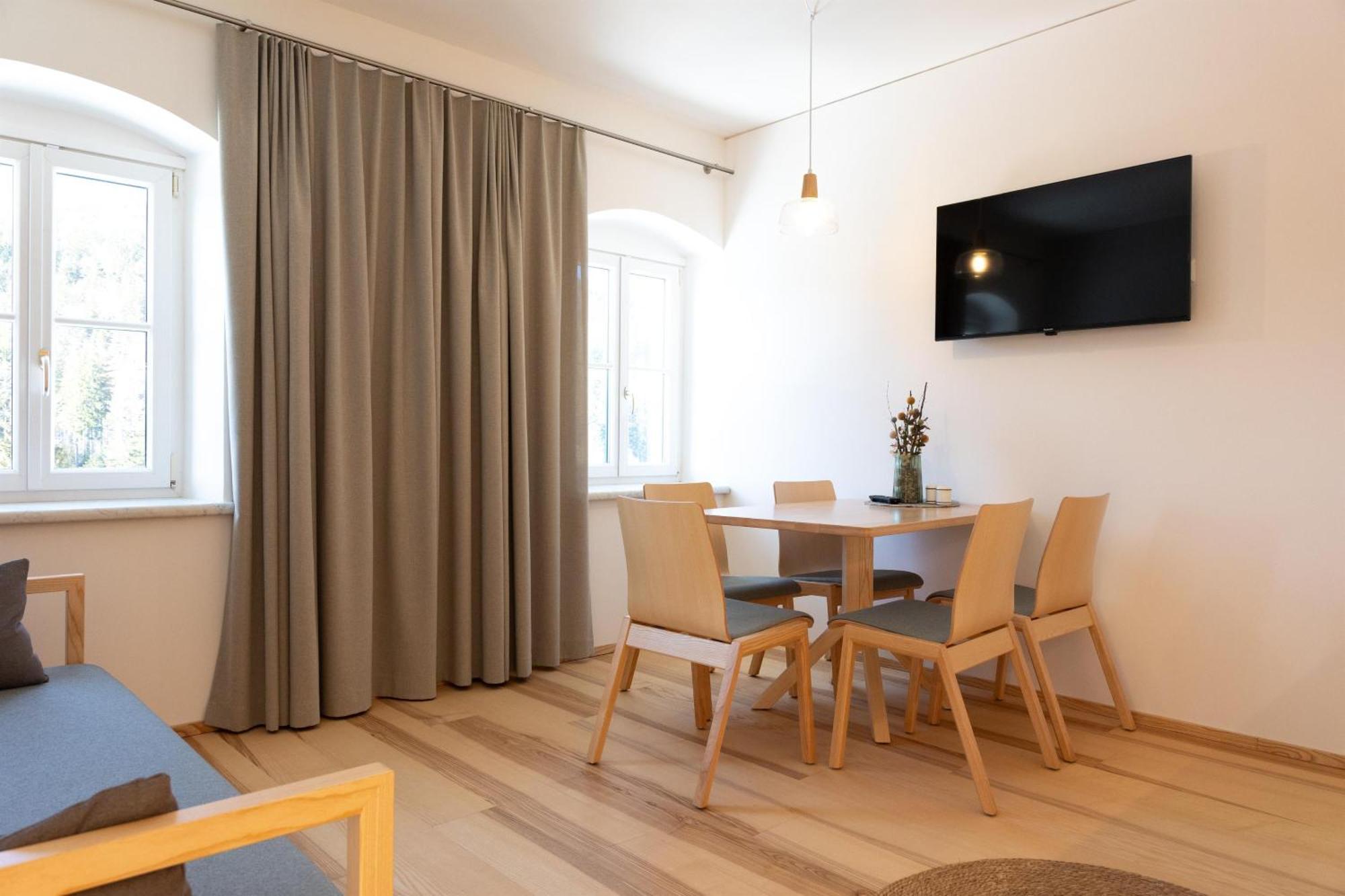 Forsthaus Apartments - Ski + Bike & Hike Клаффер-ам-Гохфихт Екстер'єр фото